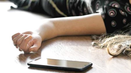Sumqayıtda 22 yaşlı qız evində ölü tapılıb
