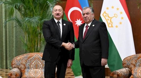 İlham Əliyev Emoməli Rəhmonu təbrik edib