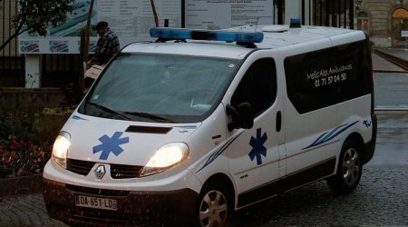 Более 40 человек пострадали при сходе с рельсов поезда на севере Франции