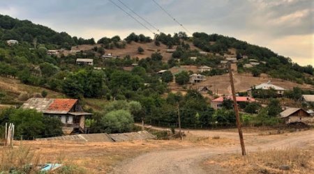 Zahid Oruc boşalan kəndlərə qayıdış proqramı hazırlanmasını təklif edib