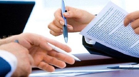 Dövlət qulluğu sertifikatının müddəti iki ilə endirilir