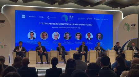 Artıq şagirdlər və müəllimlər üçün süni intellekt əsaslı repetitorlar tətbiq olunur - nazir müavini