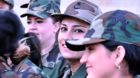 Azərbaycanda qadın hərbçilərlə bağlı yeni qərar