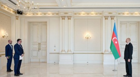 President Ilham Aliyev accepts credentials of incoming Austrian Ambassador