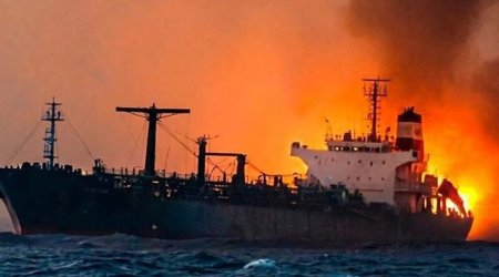 SEPAH: Hörmüz boğazından icazəsiz keçən neft tankeri minaya düşüb