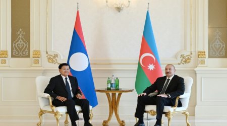 
Azərbaycan və Laos prezidentlərinin təkbətək görüşü olub