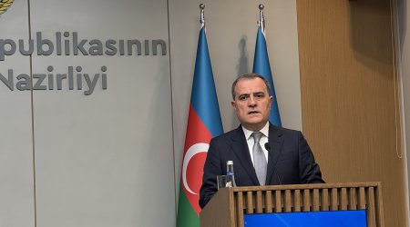 
Azərbaycan və Hindistan arasında birbaşa uçuşların sayının artırılması müzakirə olunacaq