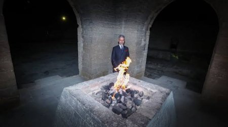 Hindistanın xarici işlər naziri Atəşgah məbədini ziyarət edib