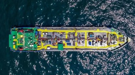 Rusiya Atlantik okeanının şərq sahillərinə ilk dizel yanacağı tankerlərini yola salıb