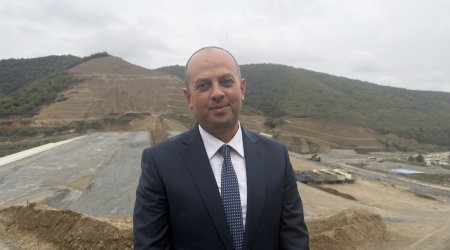 Akif Quliyev: Kür çayında suyun səviyyəsinin enməsi hazırda gözlənilmir