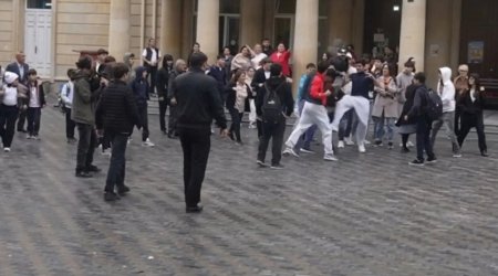 Трое привлечены к уголовной ответственности за нападение на журналистов в Баку