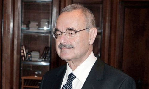 Артур Расизаде поедет на инаугурацию президента Грузии