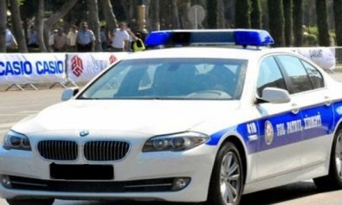 В Баку наказывают водителей, нарушающих правила парковки