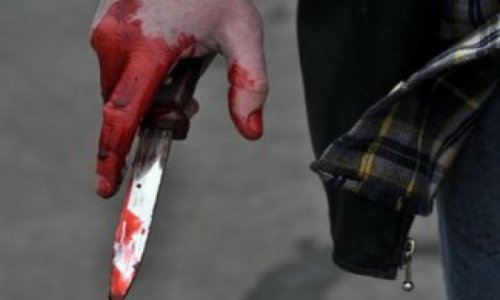 В России мужчина зарезал азербайджанца