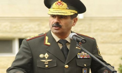 Министр обороны Азербайджана в госпитале