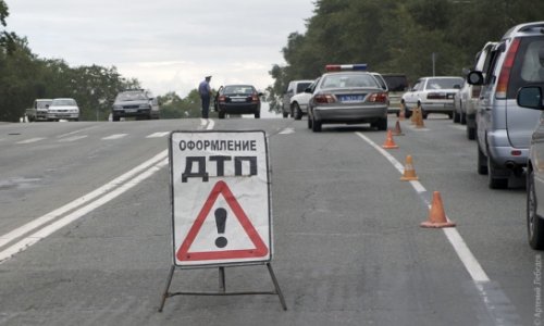 В Азербайджане машина сбила военнослужащего