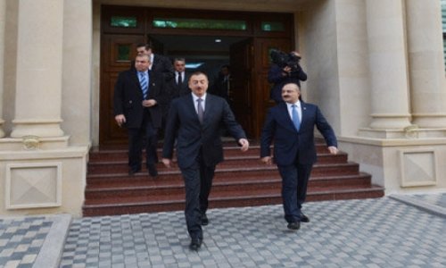 Ильхам Алиев ознакомился со зданием ИВ Сабаильского района