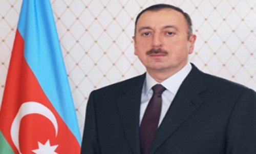 Ильхам Алиев выразил соболезнования президенту Латвии