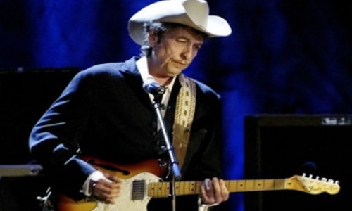 Гитара Боба Дилана продана за $965 тысяч