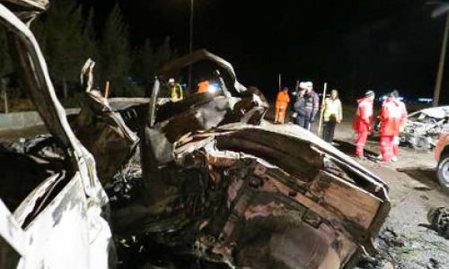В Иране в ДТП сгорели 4 автомобиля, 14 погибших- ФОТО