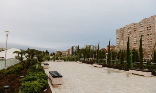В Баку создано искусственное озеро ФОТО