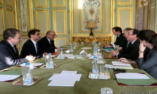 Fransa prezidenti erməni diasporu ilə görüşdü