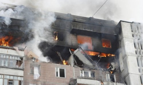 Взрыв в Баку, пострадали несколько человек