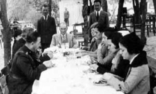 Atatürkün, Hitlerin, Stalinin sevdiyi yeməklər