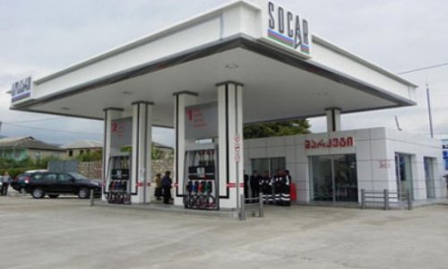 На АЗС SOCAR в Грузии продается румынский бензин