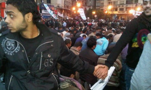 Шокирующие фото акций протеста -ФОТО
