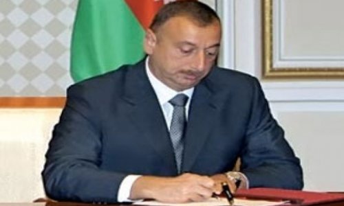 Ильхам Алиев поздравил Георгия Маргвелашвили