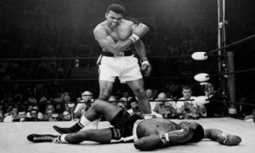 Сегодня Мохаммеду Али исполнилось 72 года. 5 самых знаменитых боев легендарного боксера –ВИДЕО