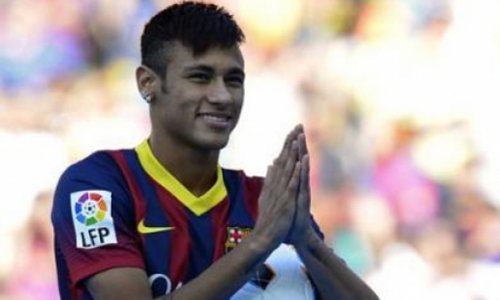 Neymar: "Tezliklə yaşıl meydandayam"