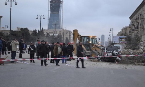 İki gəncin ölümünə ekskavator səbəb olub? - FOTO