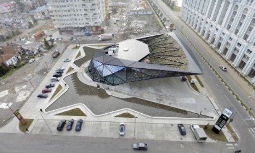 Батумский "Макдоналдс" от SOCAR в списке избранных архитектурных строений