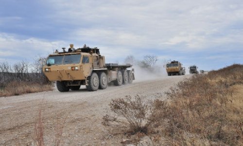 Американские военные испытали автоколонну без водителей