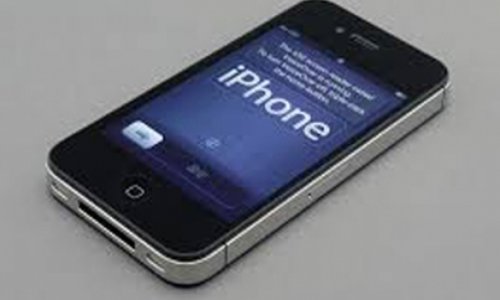“iPhone 5C” 13 yaşlı qızın cibində partladı - FOTO