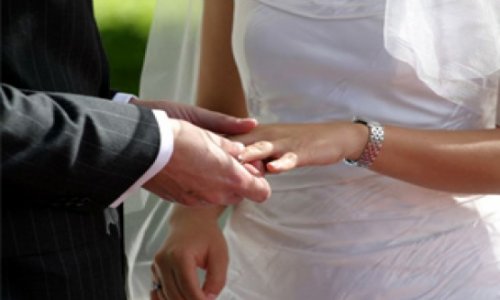 В прошлом году в Азербайджане были заключены 16 ранних браков