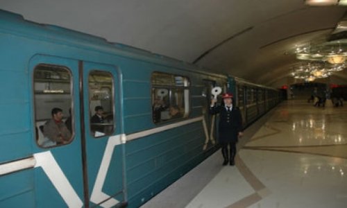 Несчастный случай в бакинском метро -ФОТО