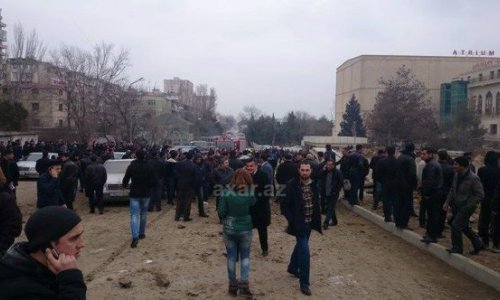 В Баку произошел мощный взрыв, пострадал один человек- ФОТО+ВИДЕО