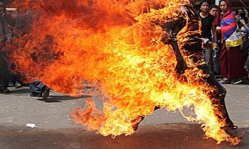 Еще один карабахский инвалид попытался совершить самосожжение