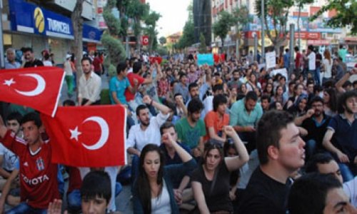 Taksim yenə qarışdı - VIDEO