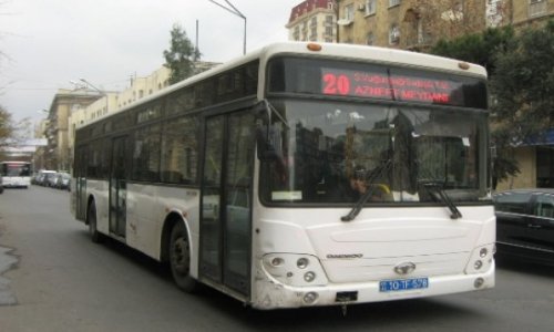 В Баку пассажирский автобус сбил насмерть пешехода