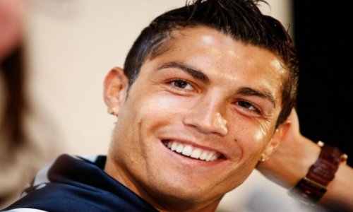 Kriştiano Ronaldoya alışqan atdılar - VİDEO