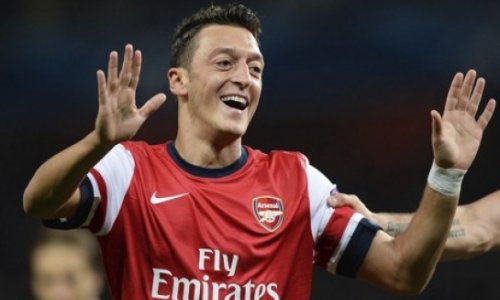 Özil uzun müddətlik sıradan çıxdı