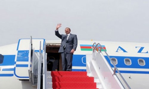 Azərbaycan prezidenti Ukraynada rəsmi səfərdədir