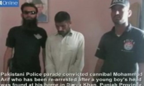 В Пакистане в квартире каннибалов нашли голову мальчика - ВИДЕО