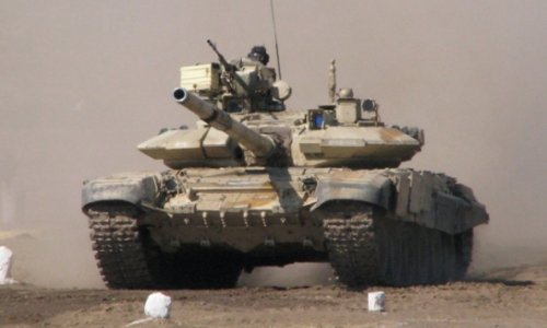 Азербайджан заказал в России симуляторы танков T-90S