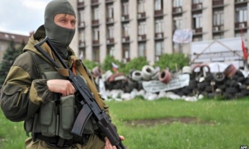 Ukraine crisis: 'Eight killed' in ambush in east