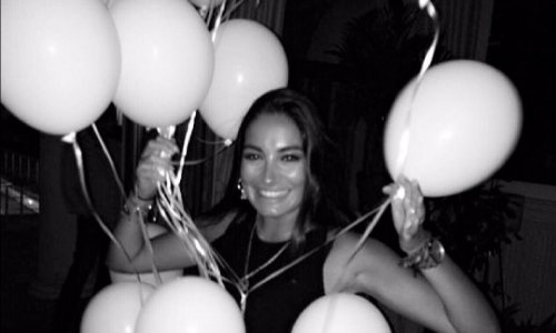 Arzu Aliyeva shares new photos - PHOTO